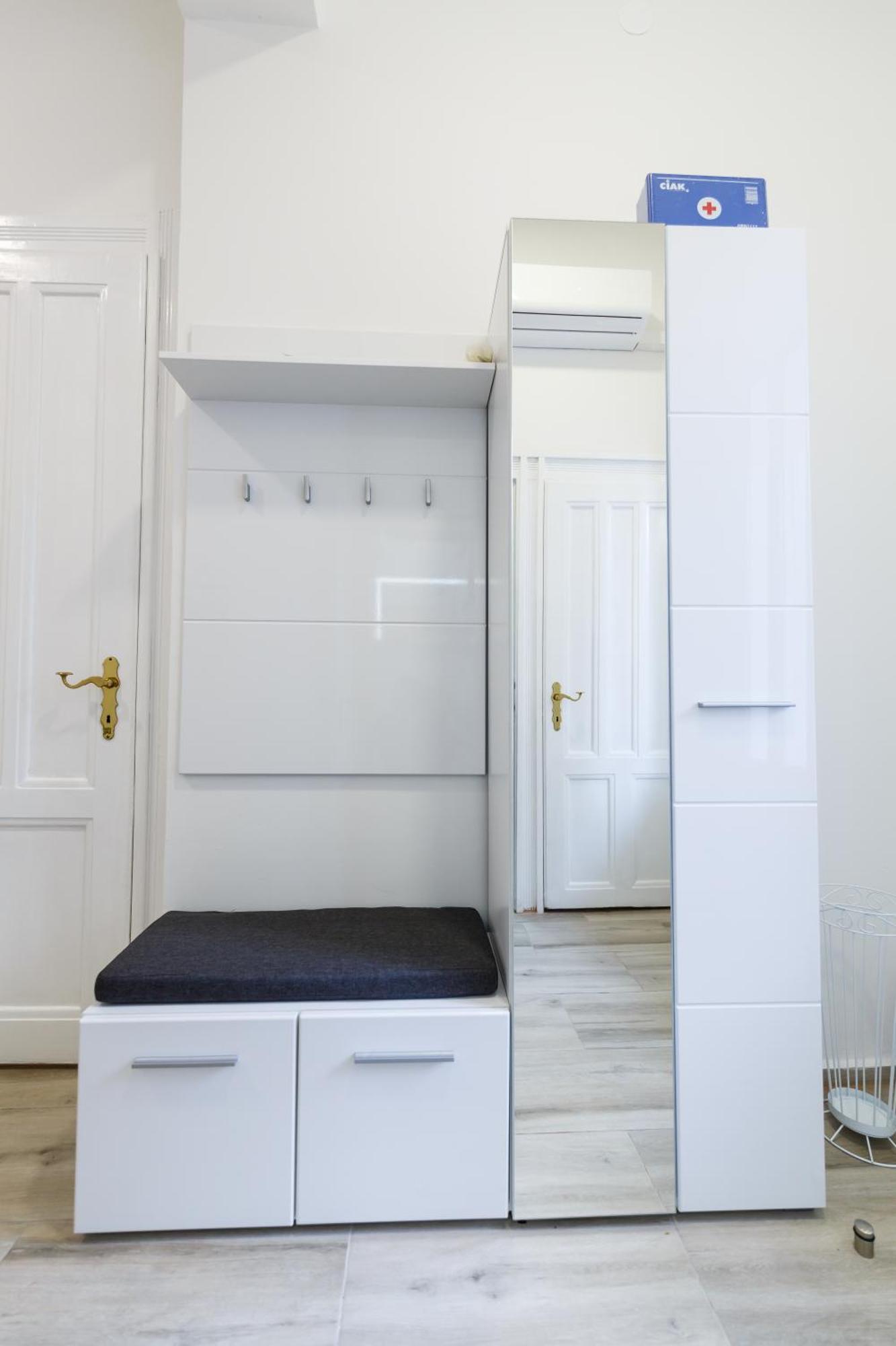 Apartman Royal Slavonski Brod Ngoại thất bức ảnh