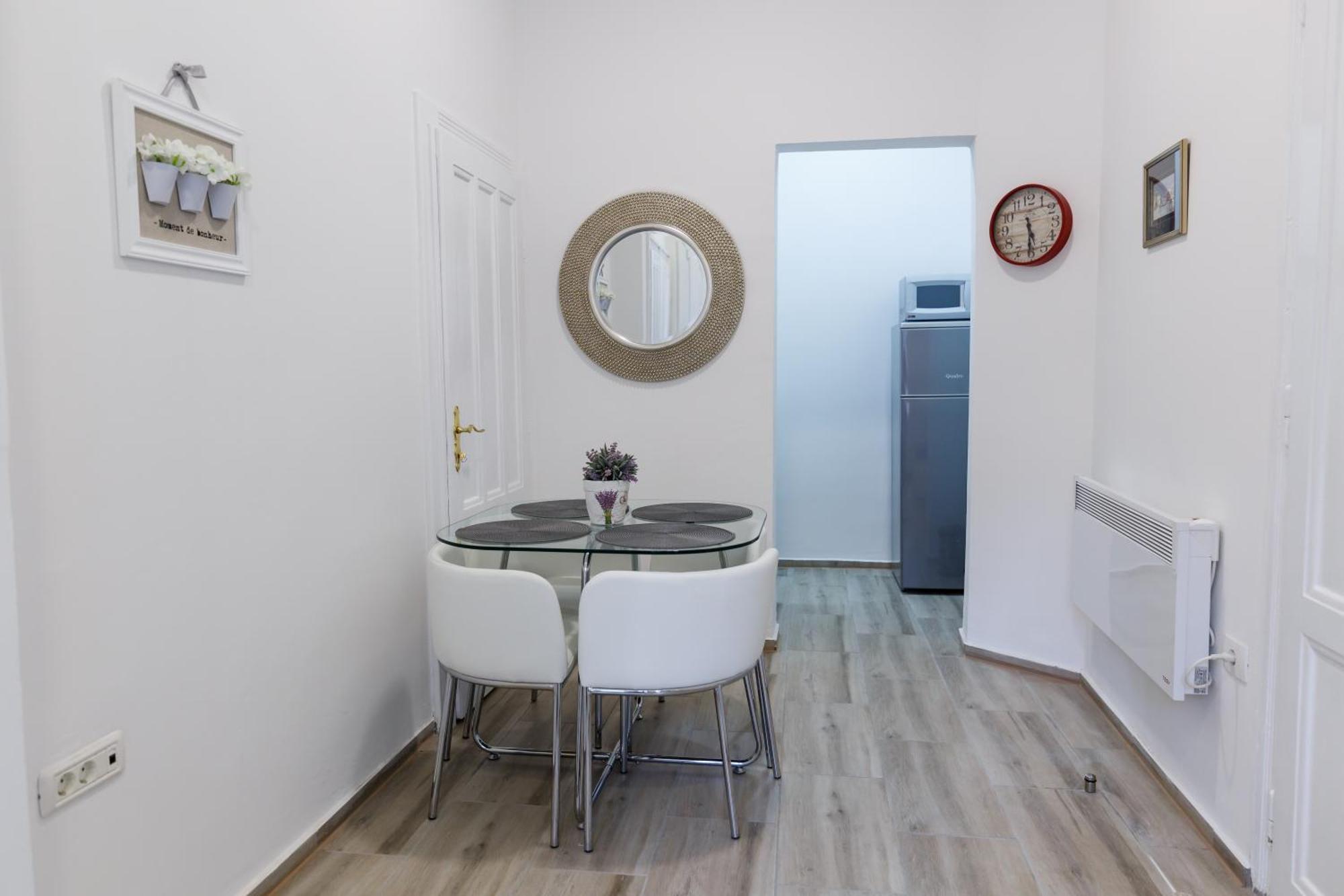 Apartman Royal Slavonski Brod Ngoại thất bức ảnh